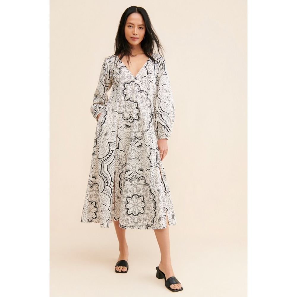 Anthropologie V-Neck Medallion‎ Print Midi Dress White Black Long Sleeve L NWT